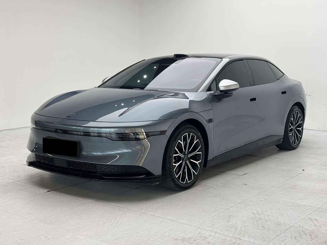 007 2024 RWD ADAS 100kWh