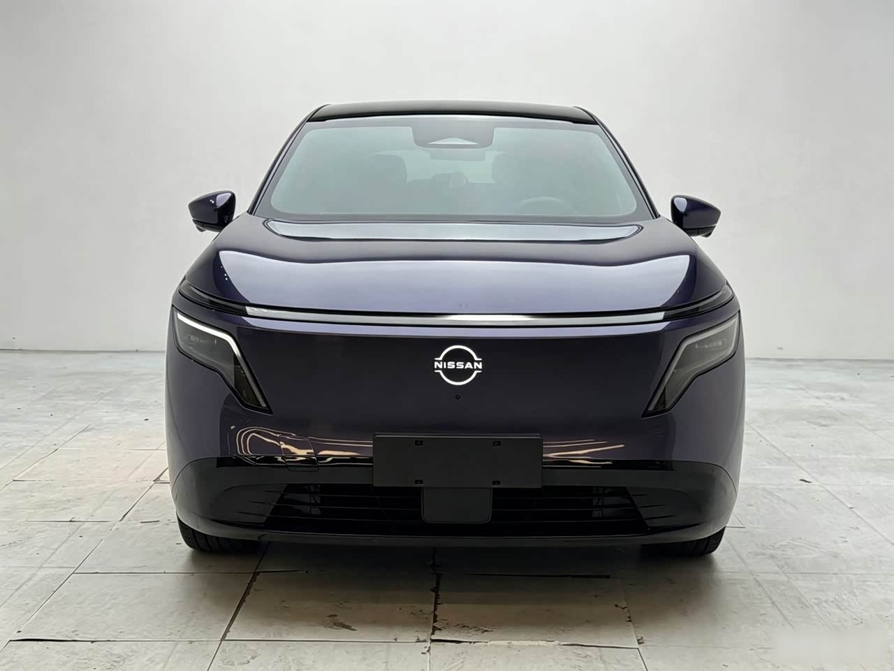 NissanNX8 2026 EV 580 Pro