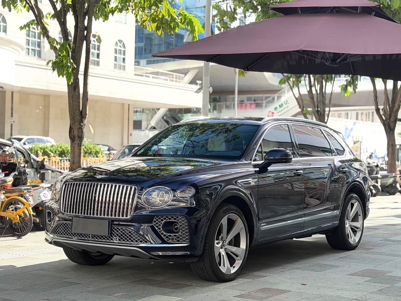 Bentayga 2023 4.0T V8 Long Wheelbase