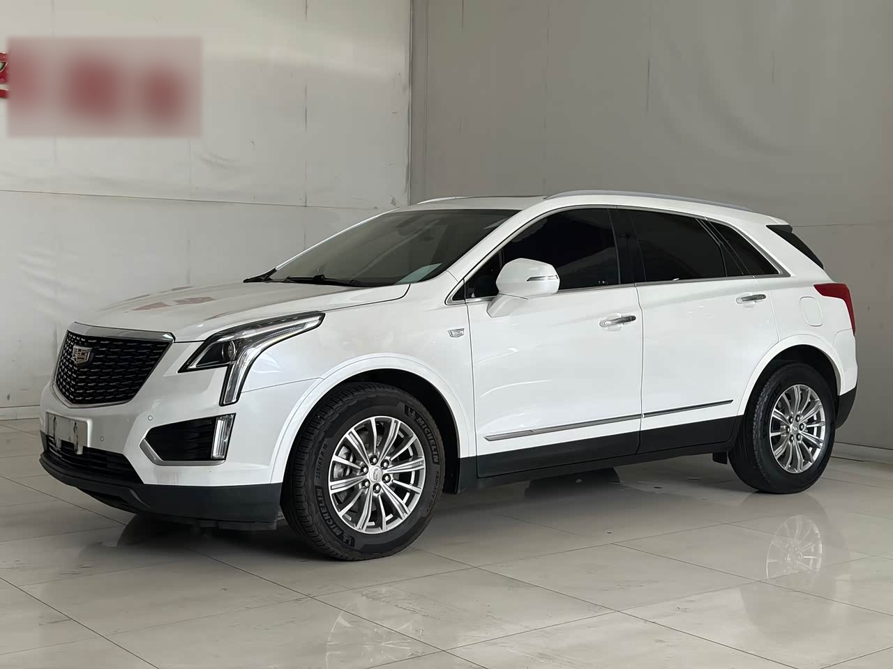 XT5 2018 25T Luxury