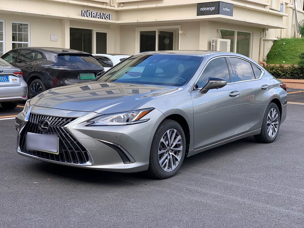 LexusES 2023 200 Excellence