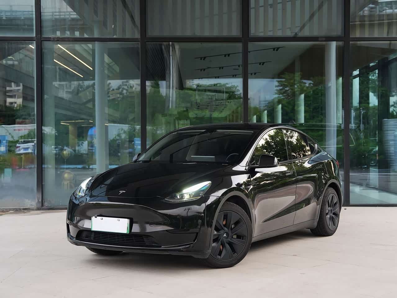 Model Y 2024 RWD
