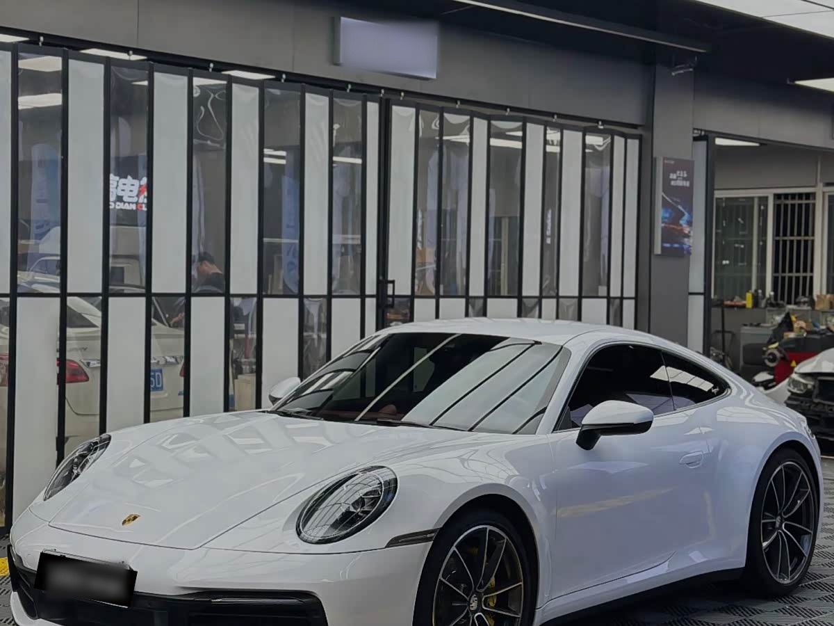 911 2023 Carrera 3.0T