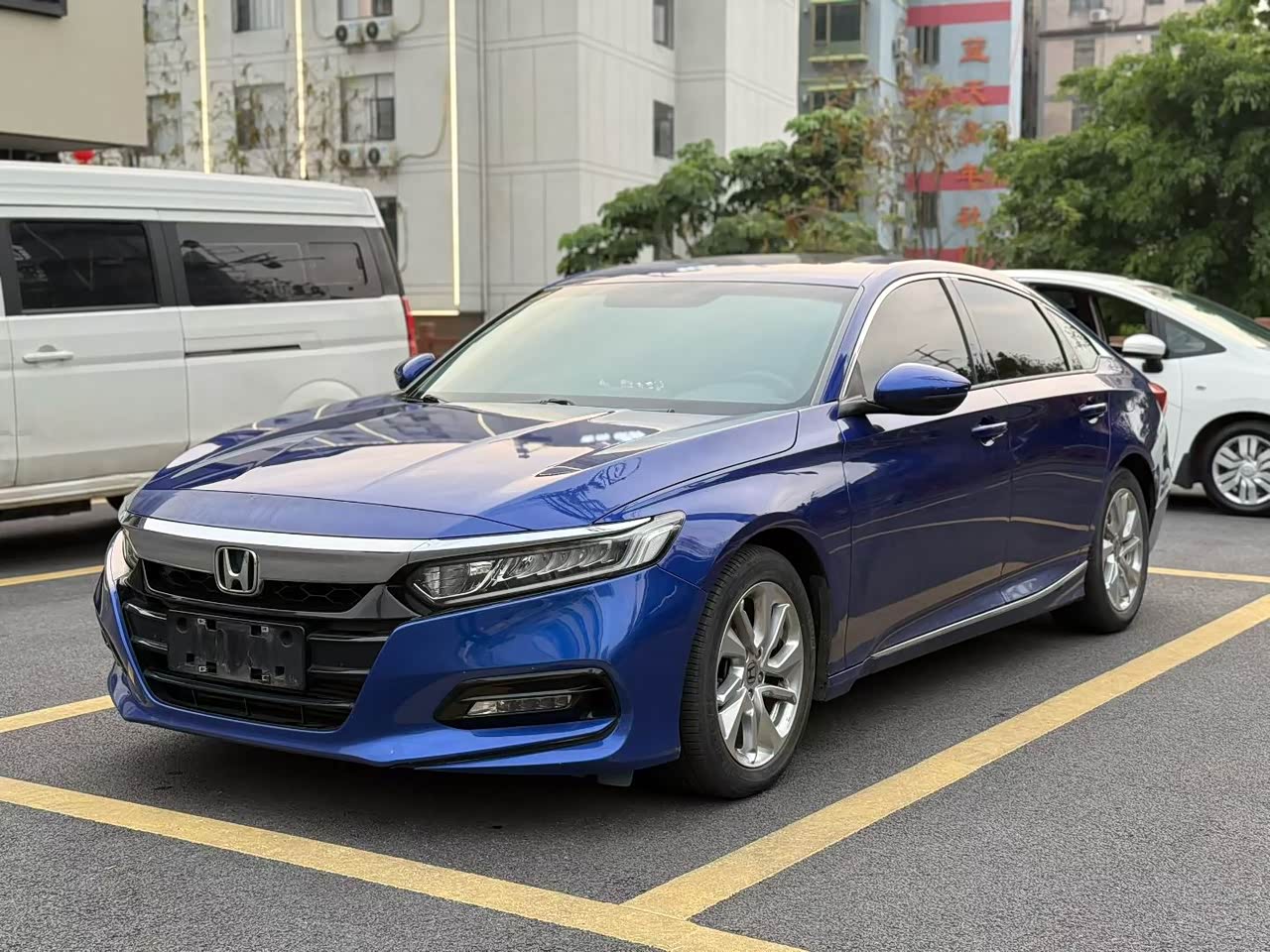Accord 2018 260TURBO Elite China V