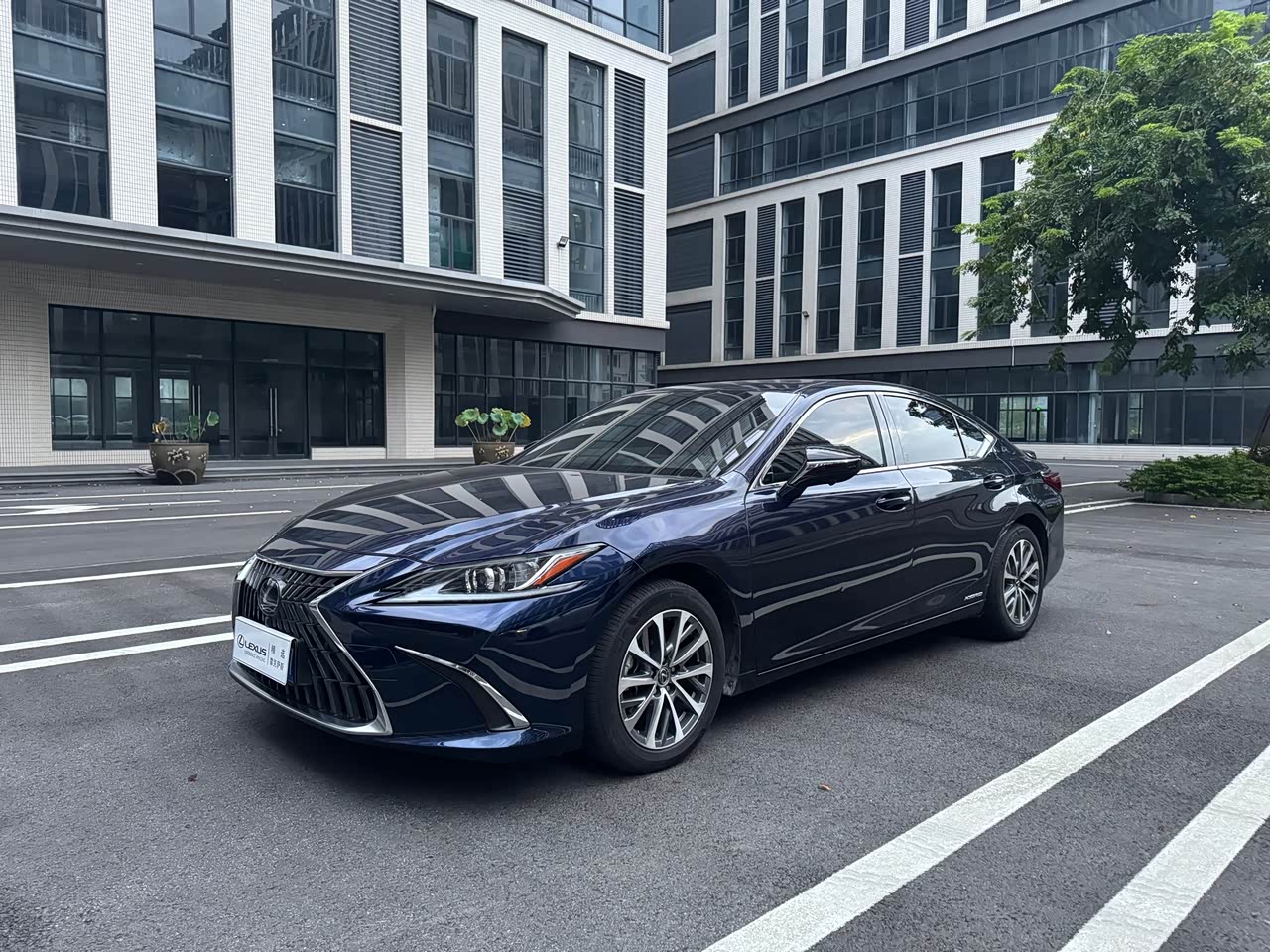LexusES 2021 300h Excellence