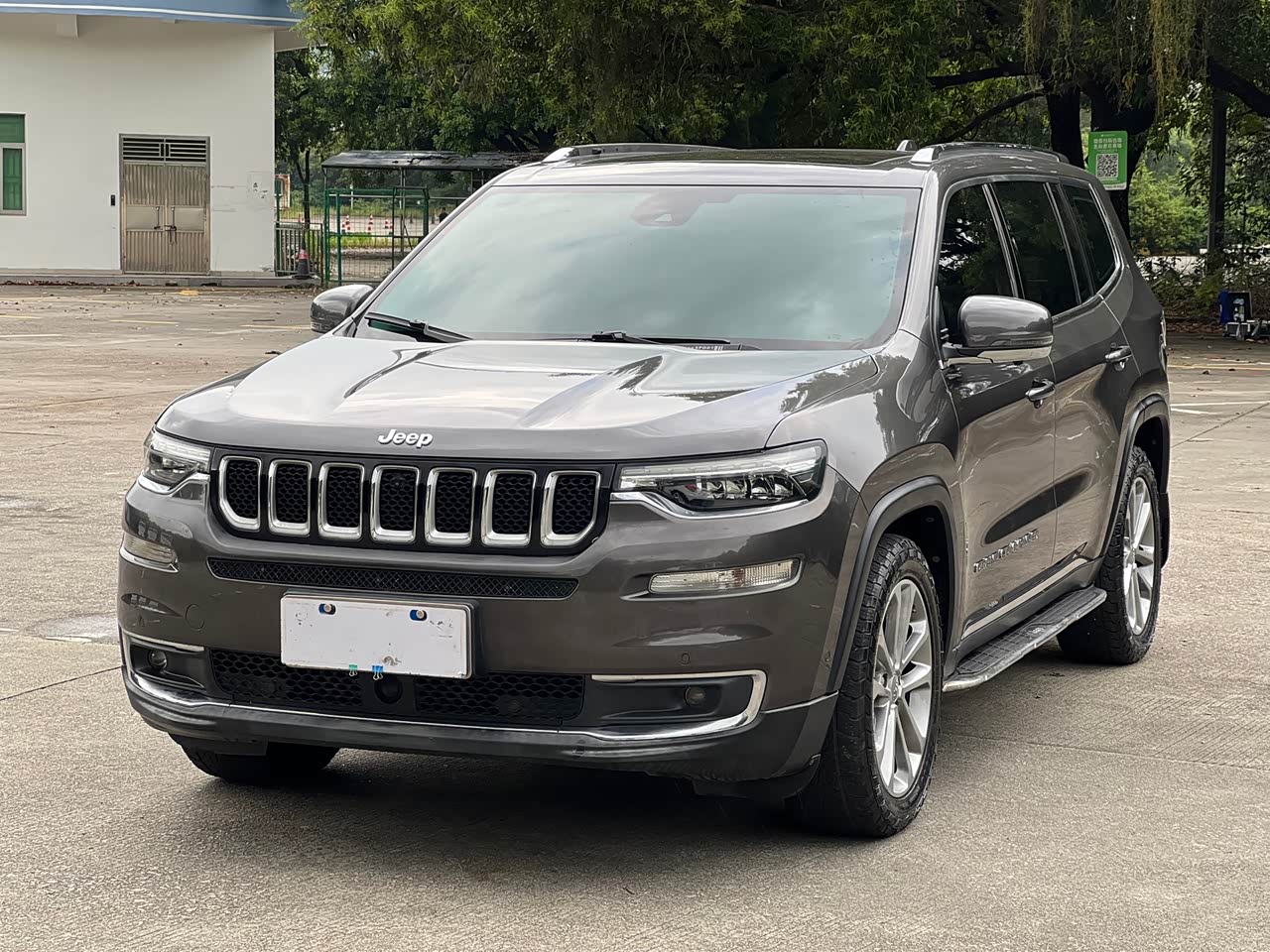 Grand Commander 2018 2.0T AWD Exclusive China V