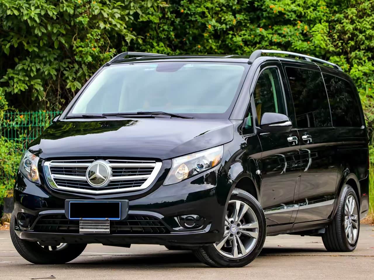 Mercedes-BenzV-Class Imported 2018 Night Edition