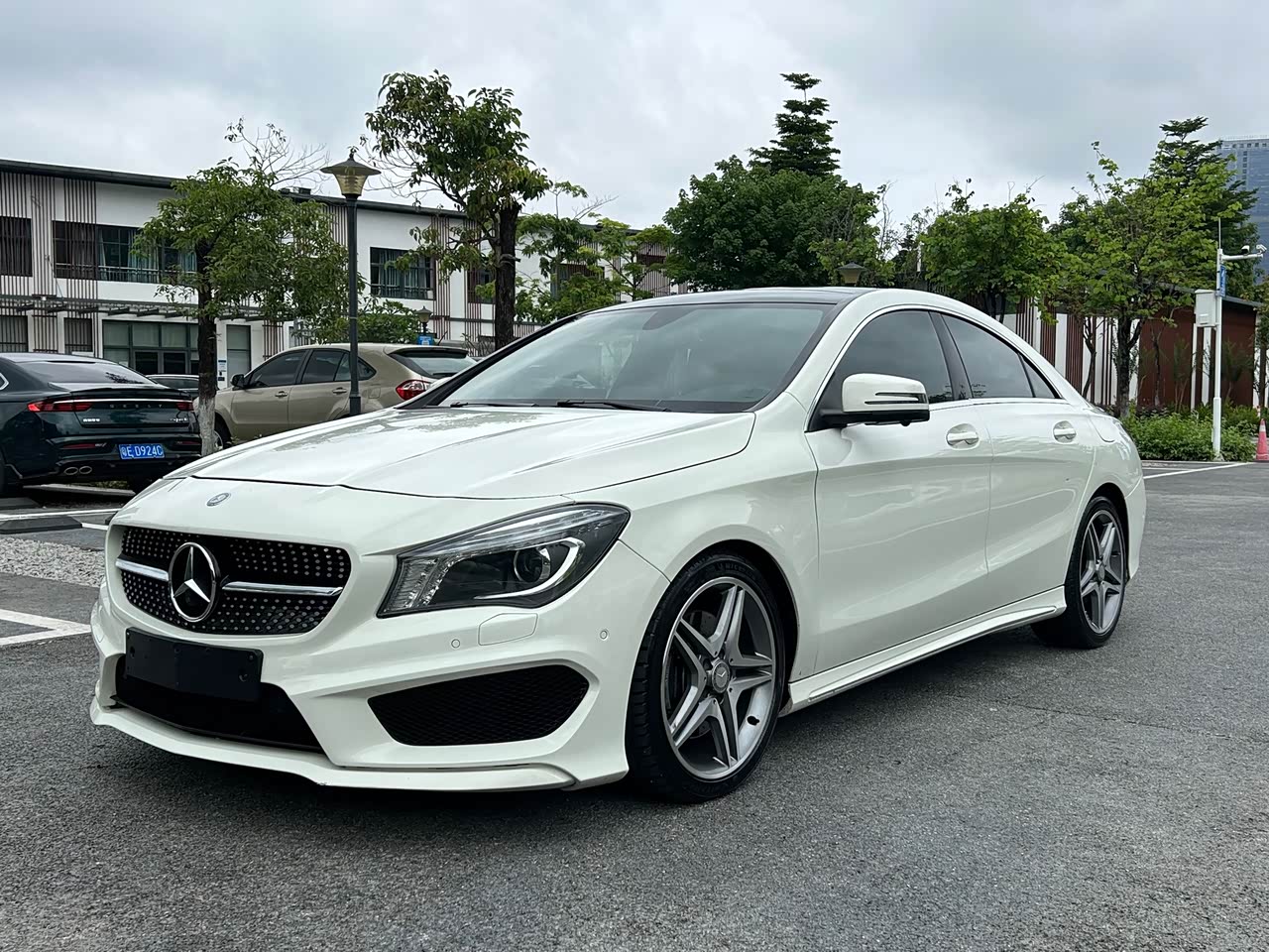 Mercedes-BenzCLA Imported 2016 CLA 220 4MATIC