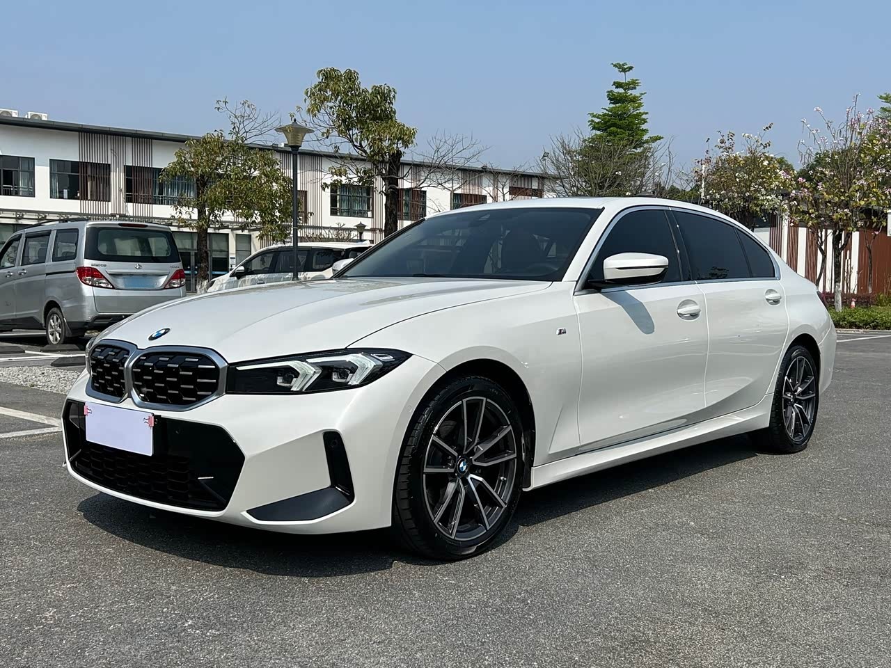 BMW3 Series 2024 325Li M Sport Package