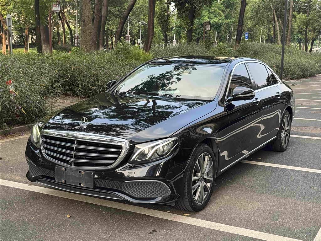 Mercedes-BenzE-Class 2019 E 300 L Luxury