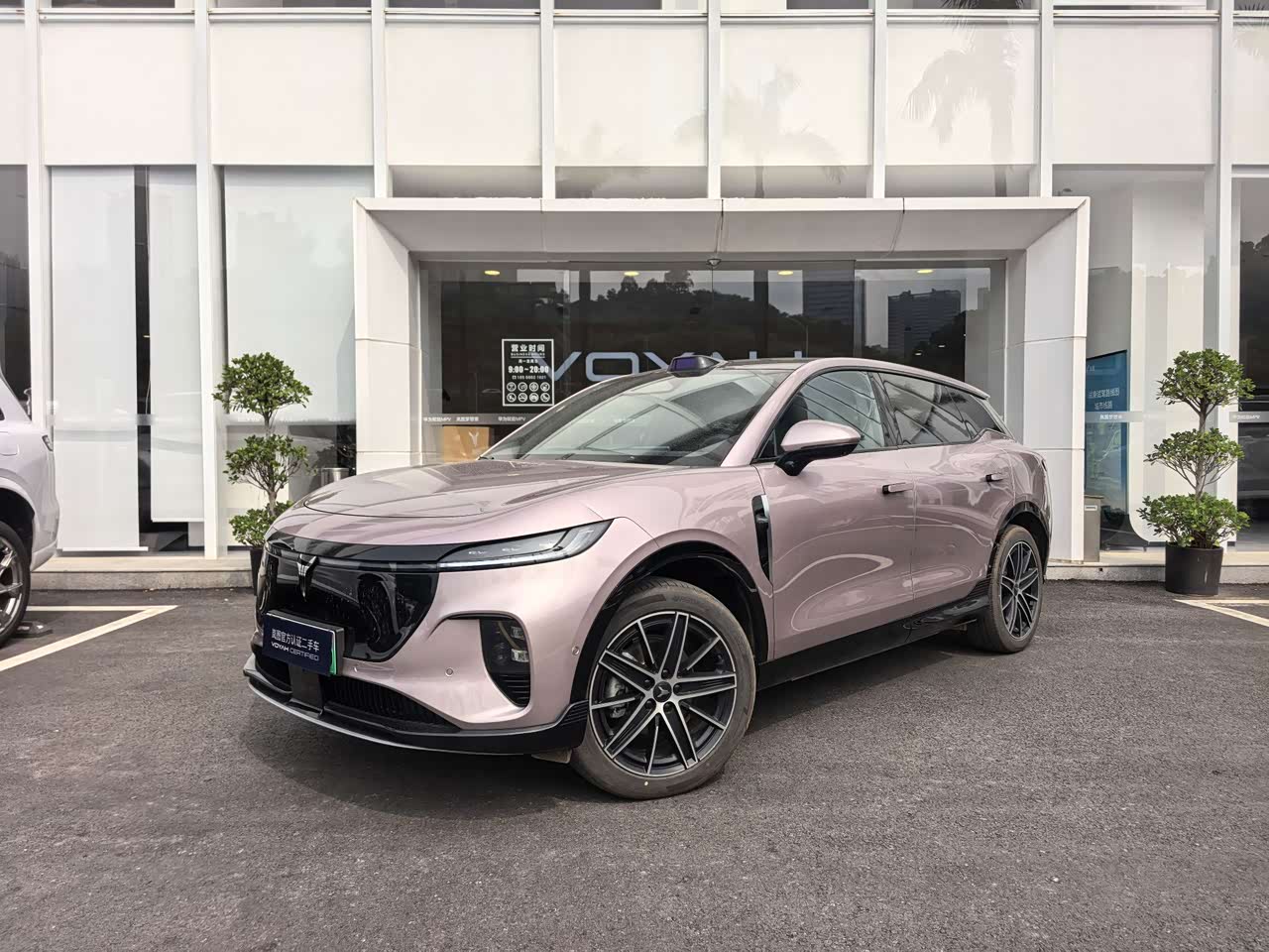 2025 RWD Qiankun