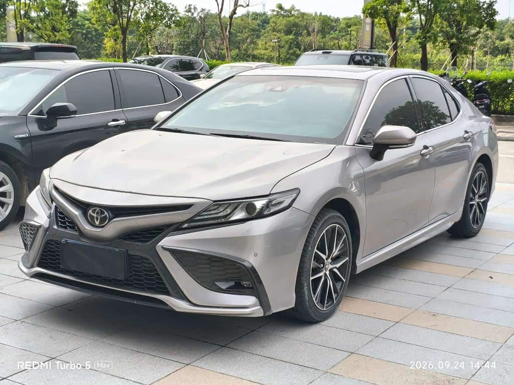 Camry 2023 2.0S