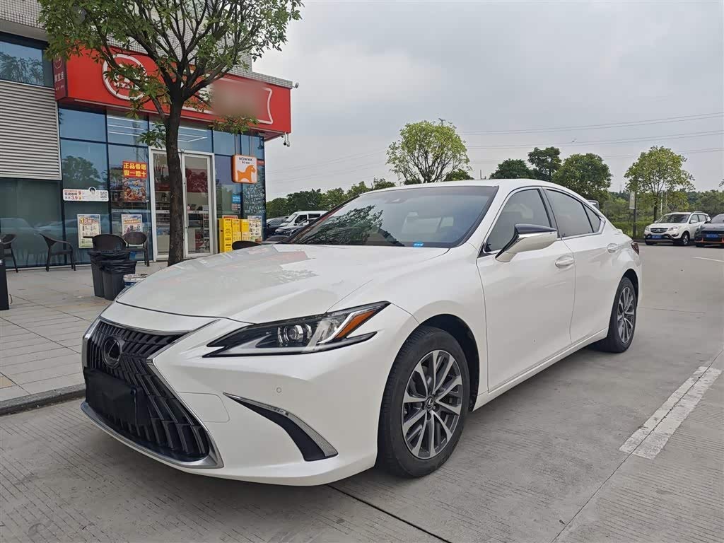 LexusES 2022 300h Excellence