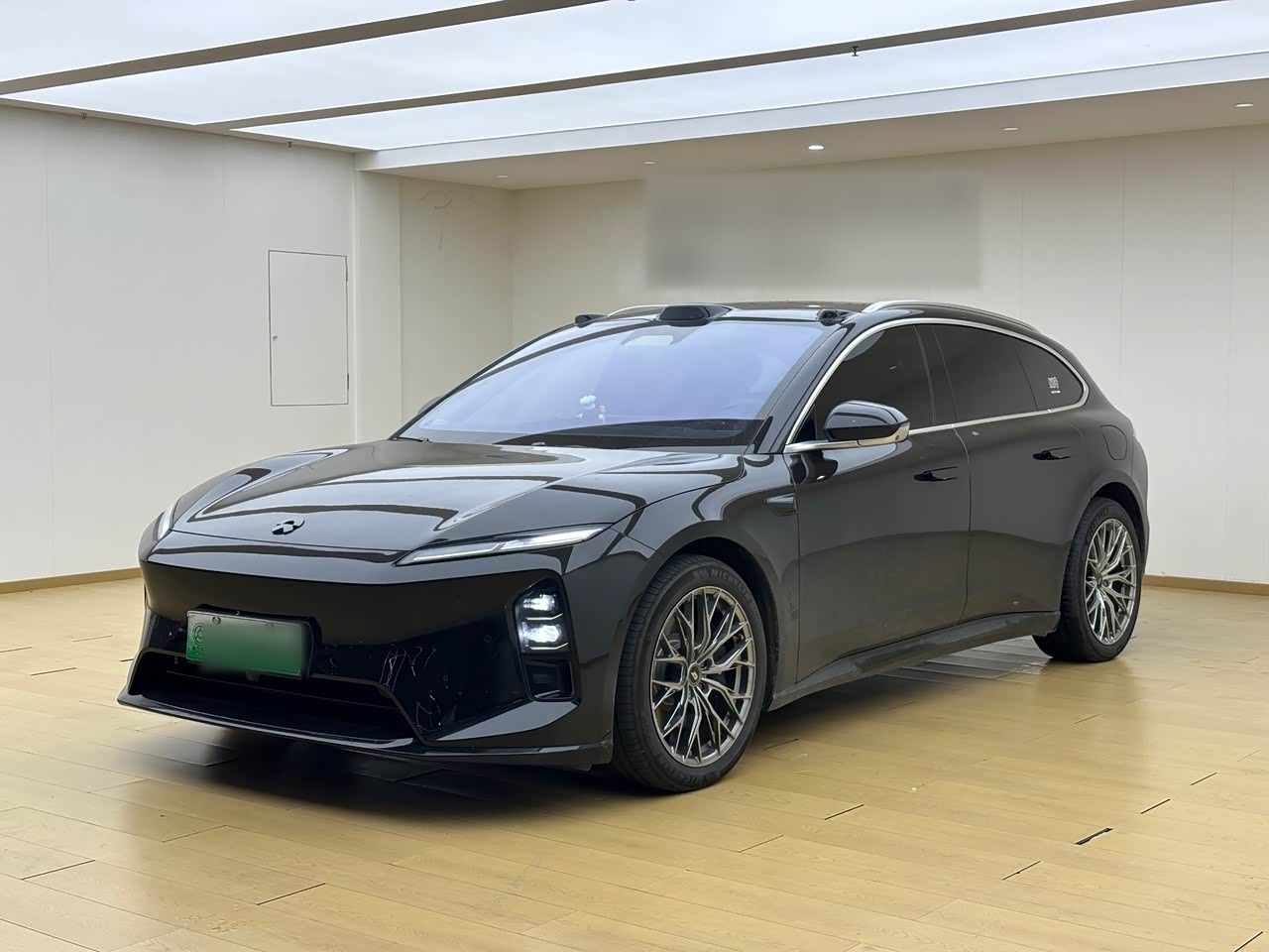 ET5T 2025 75kWh Touring