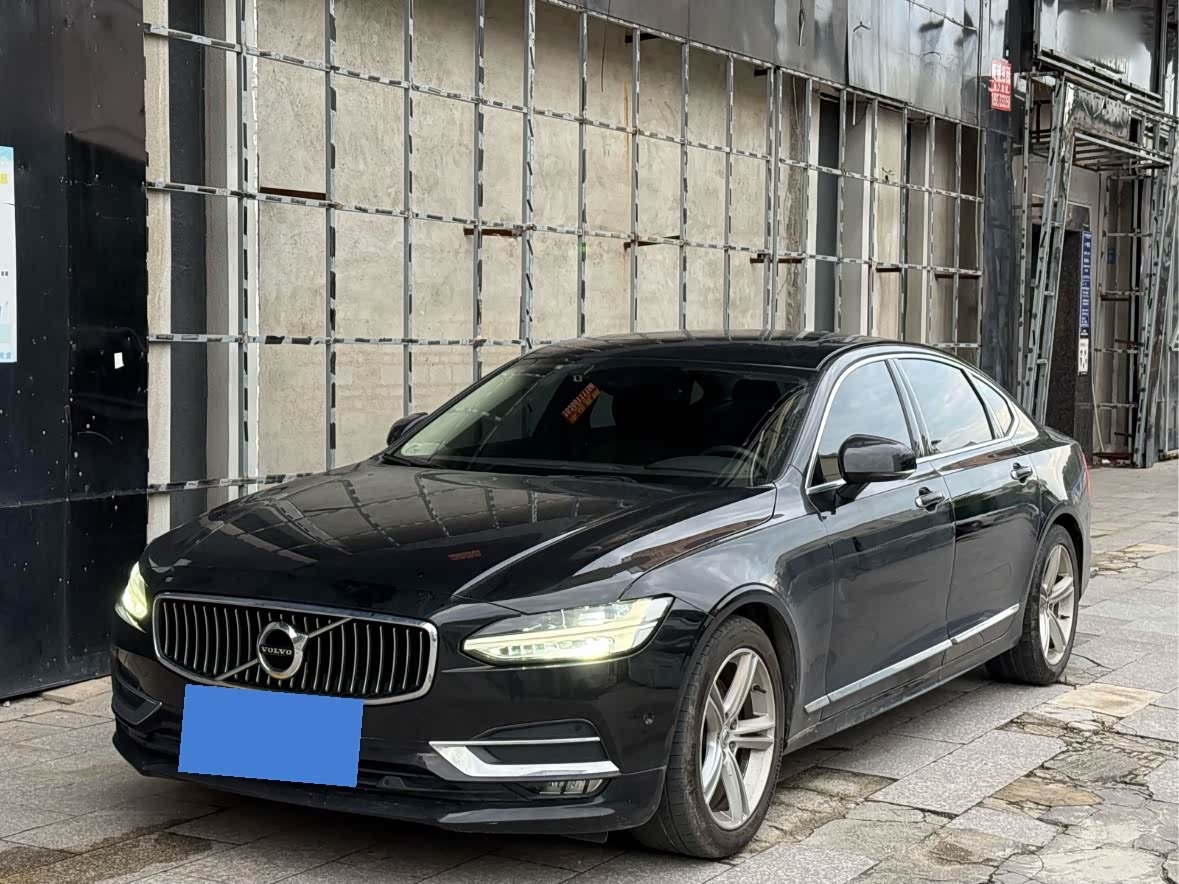 S90 2019 T5
