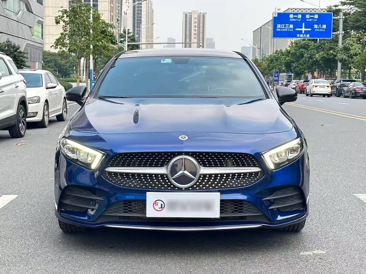 Mercedes-BenzA-Class 2022 A 200 L Sport Fashion