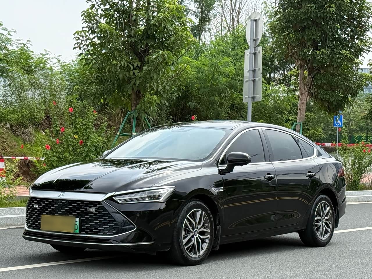 Qin PLUS 2021 DM-i 55KM Flagship