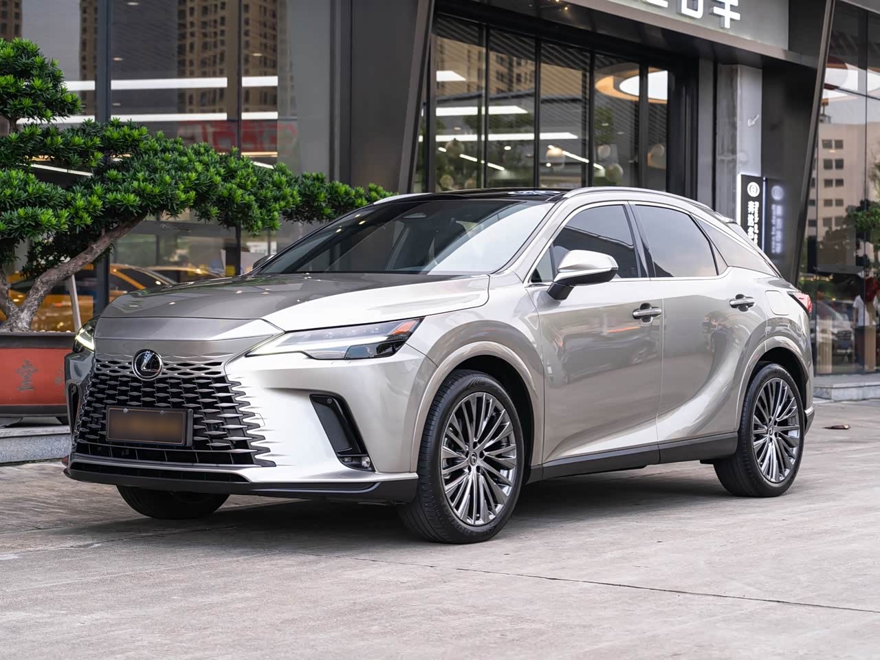 LexusRX 2023 350h AWD