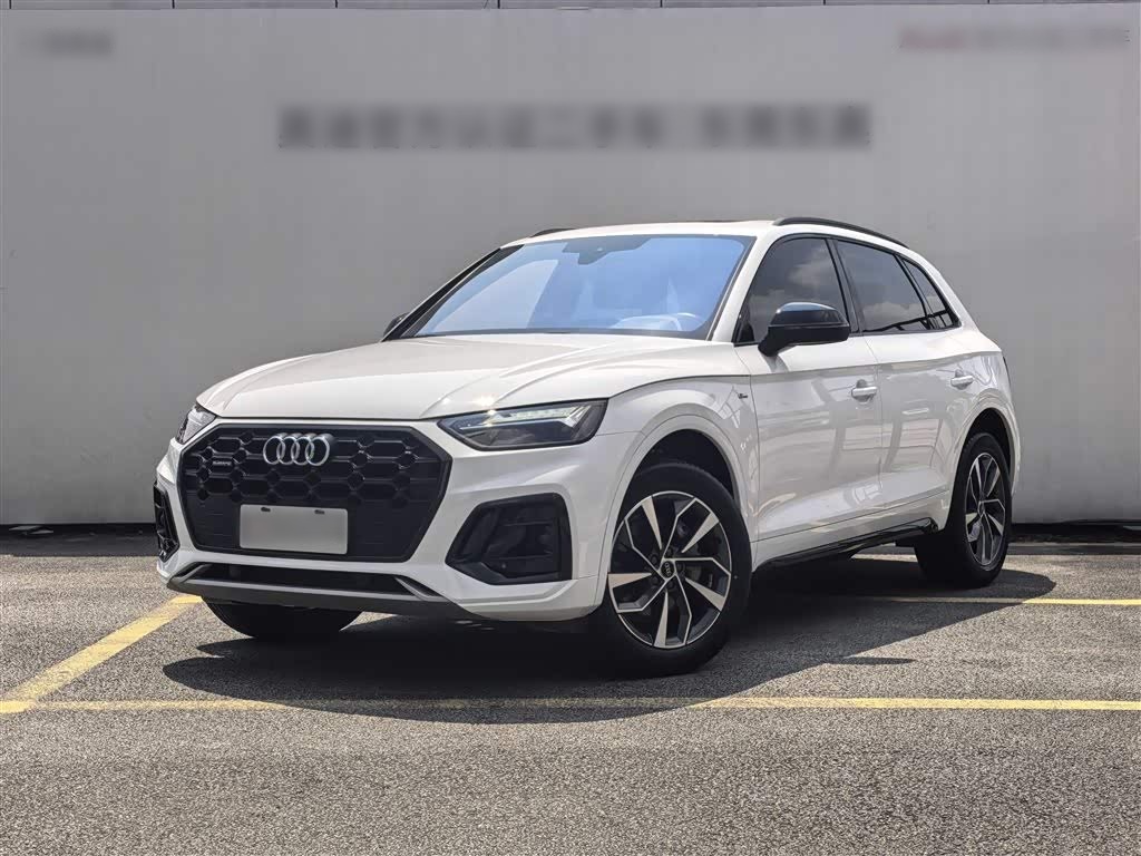 AudiQ5L 2024 40 TFSI Luxury Dynamic