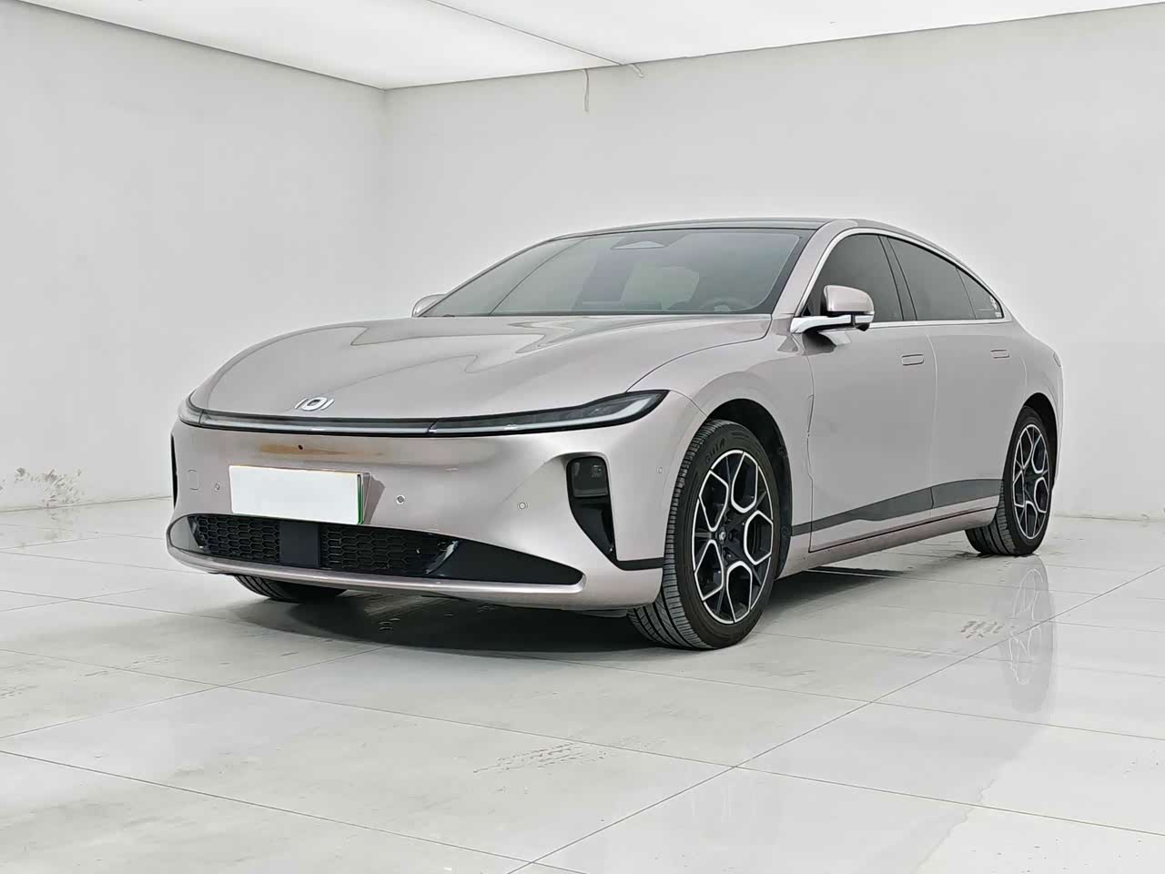 Nevo A07 2025 EV 710