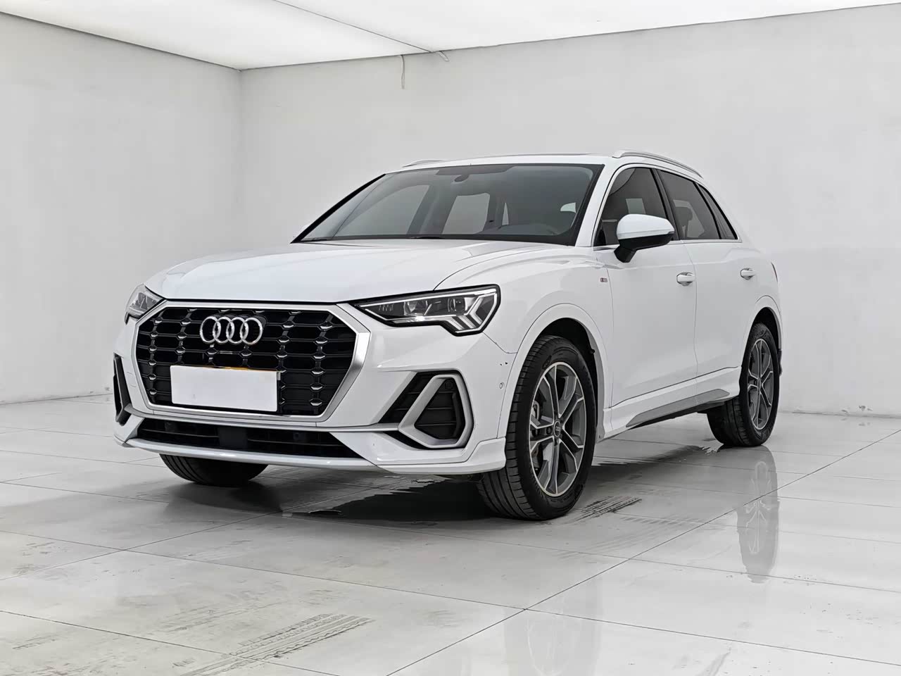 AudiQ3 2022 40 TFSI Fashion Dynamic
