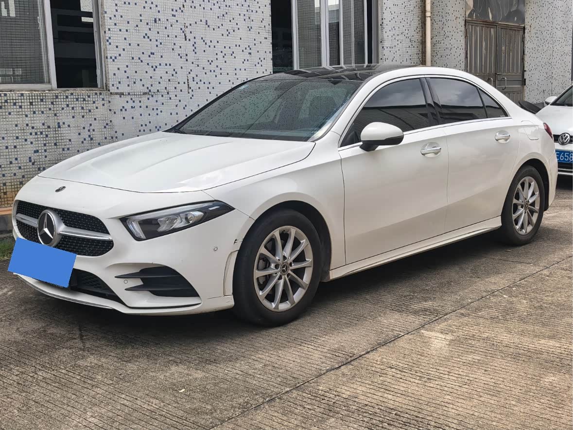 Mercedes-BenzA-Class 2022 A 200 L Sport Dynamic