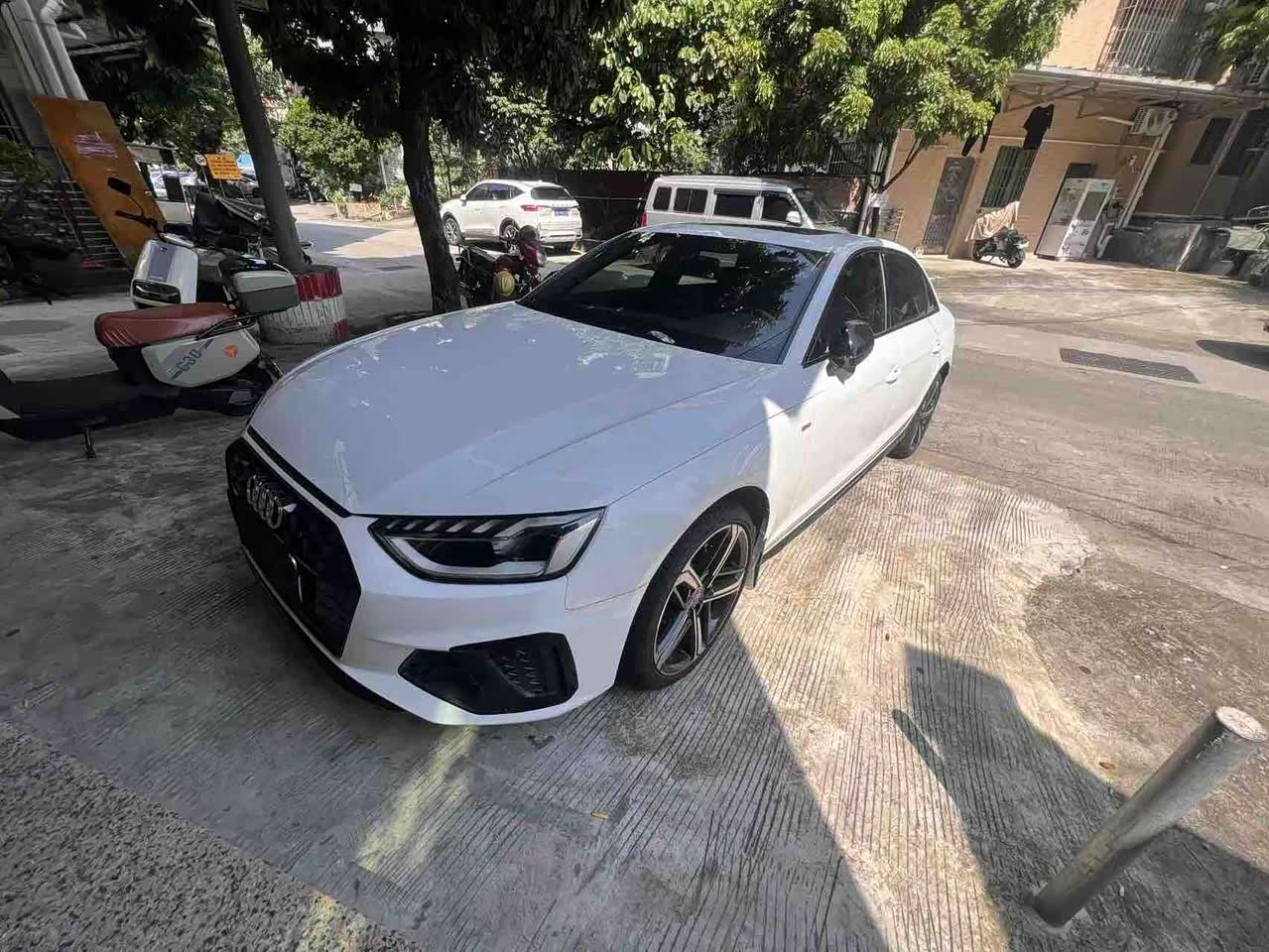 AudiA4L 2024 40 TFSI Luxury Dynamic