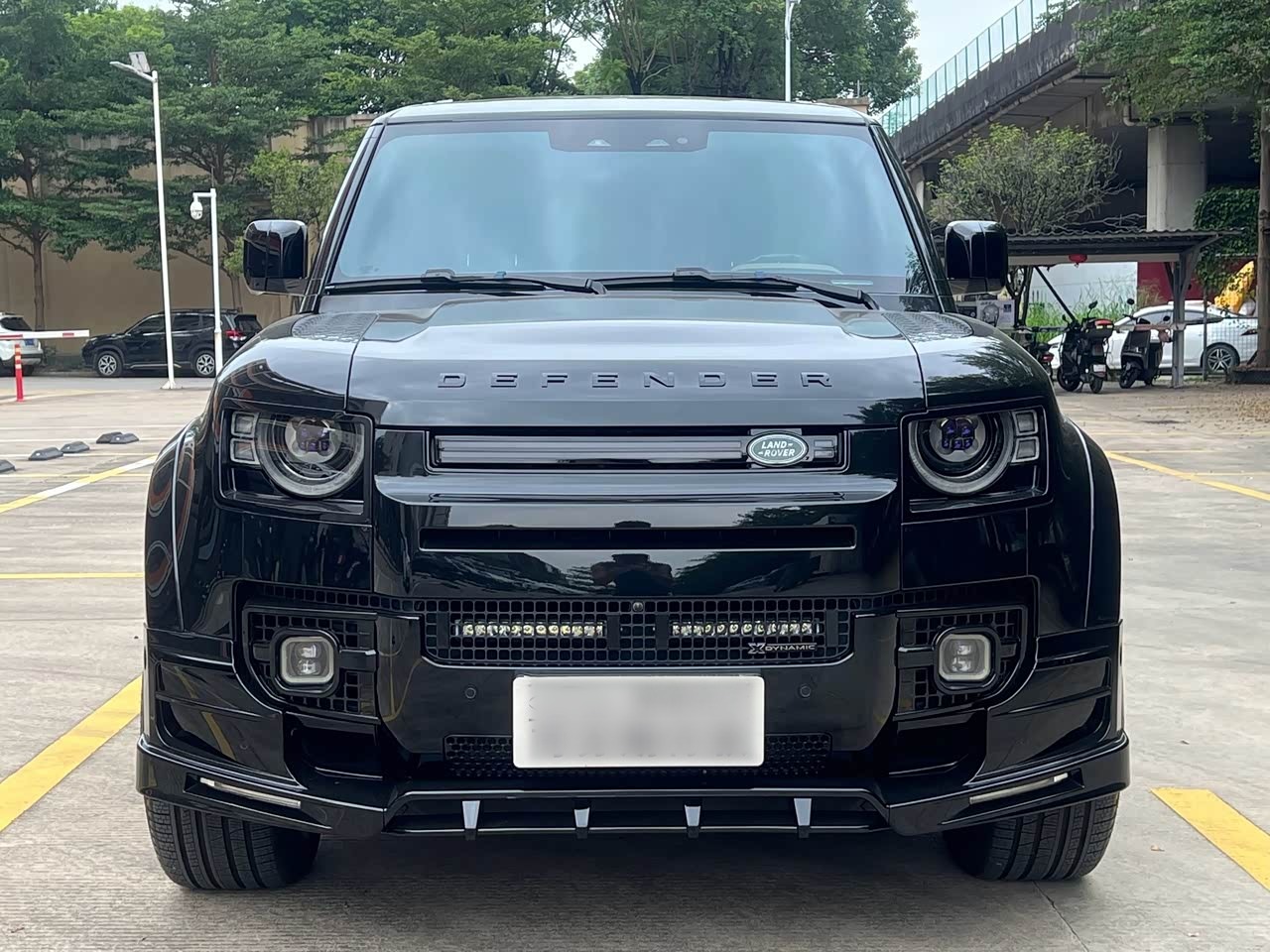 Defender 2021 110 P400 X-DYNAMIC HSE