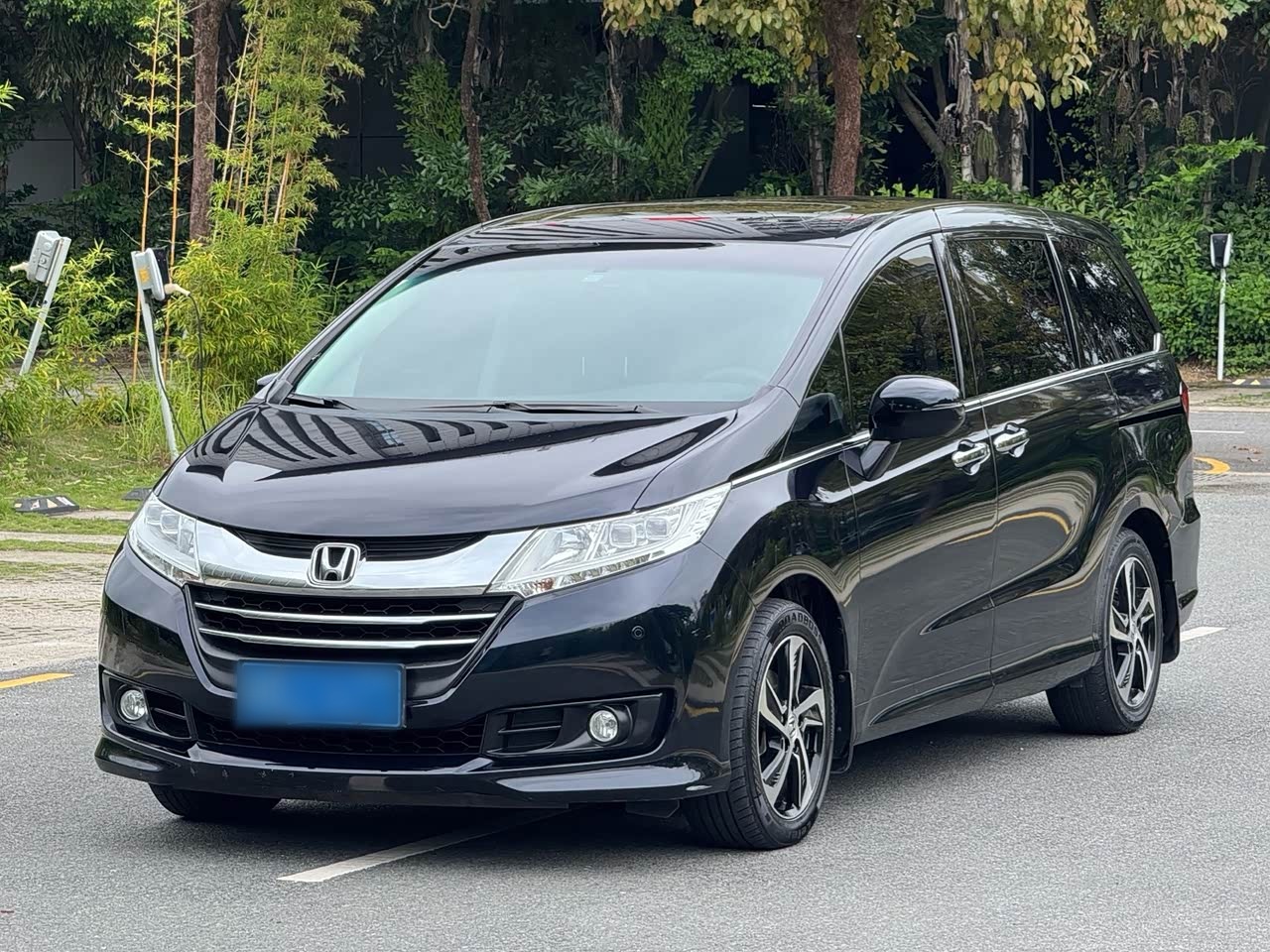 Odyssey 2015 Facelift 2.4L Smart