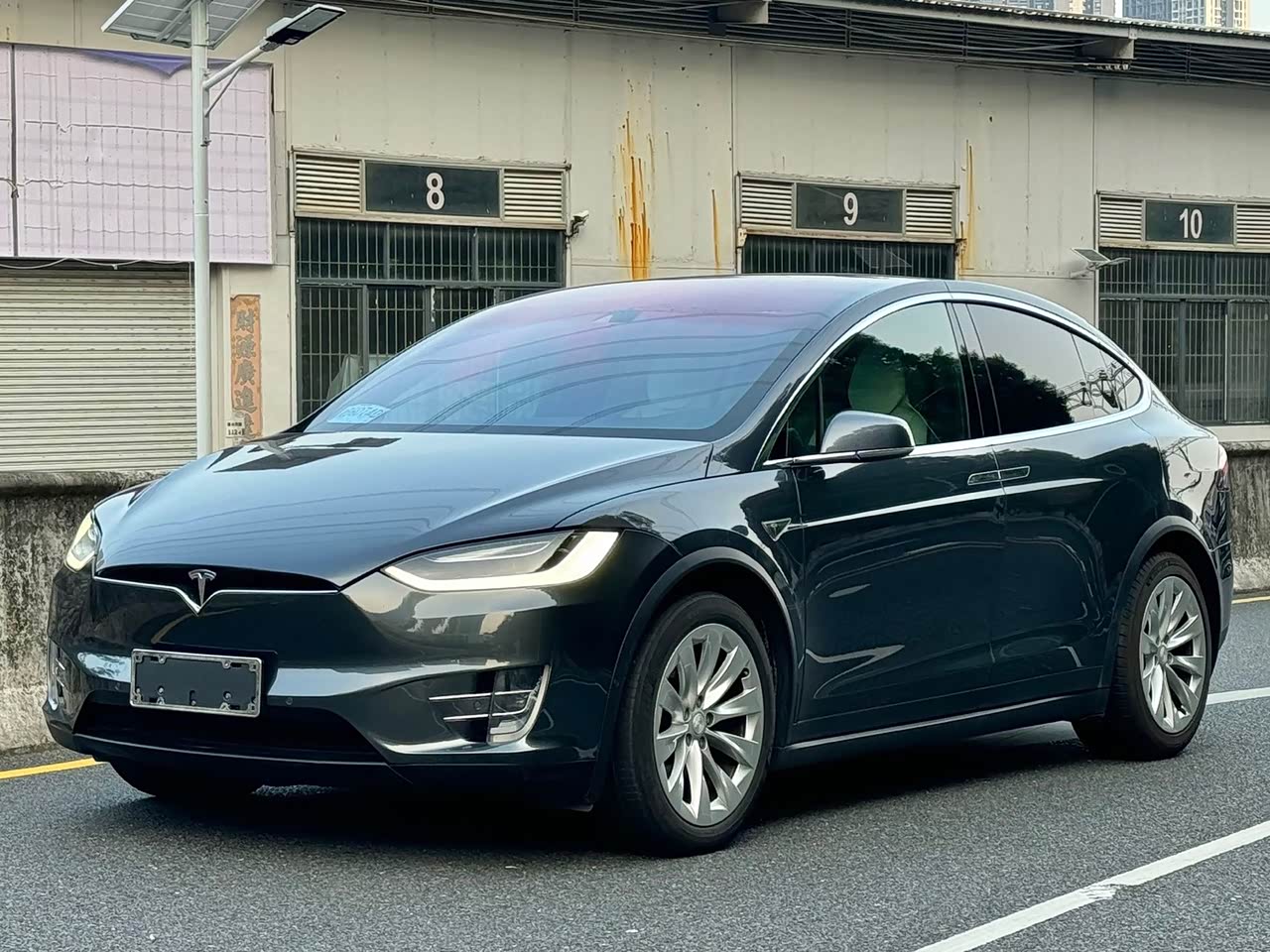 Model X 2016 Model X 90D