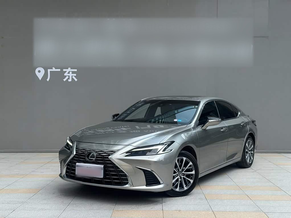 LexusES 2025 300h Exclusive