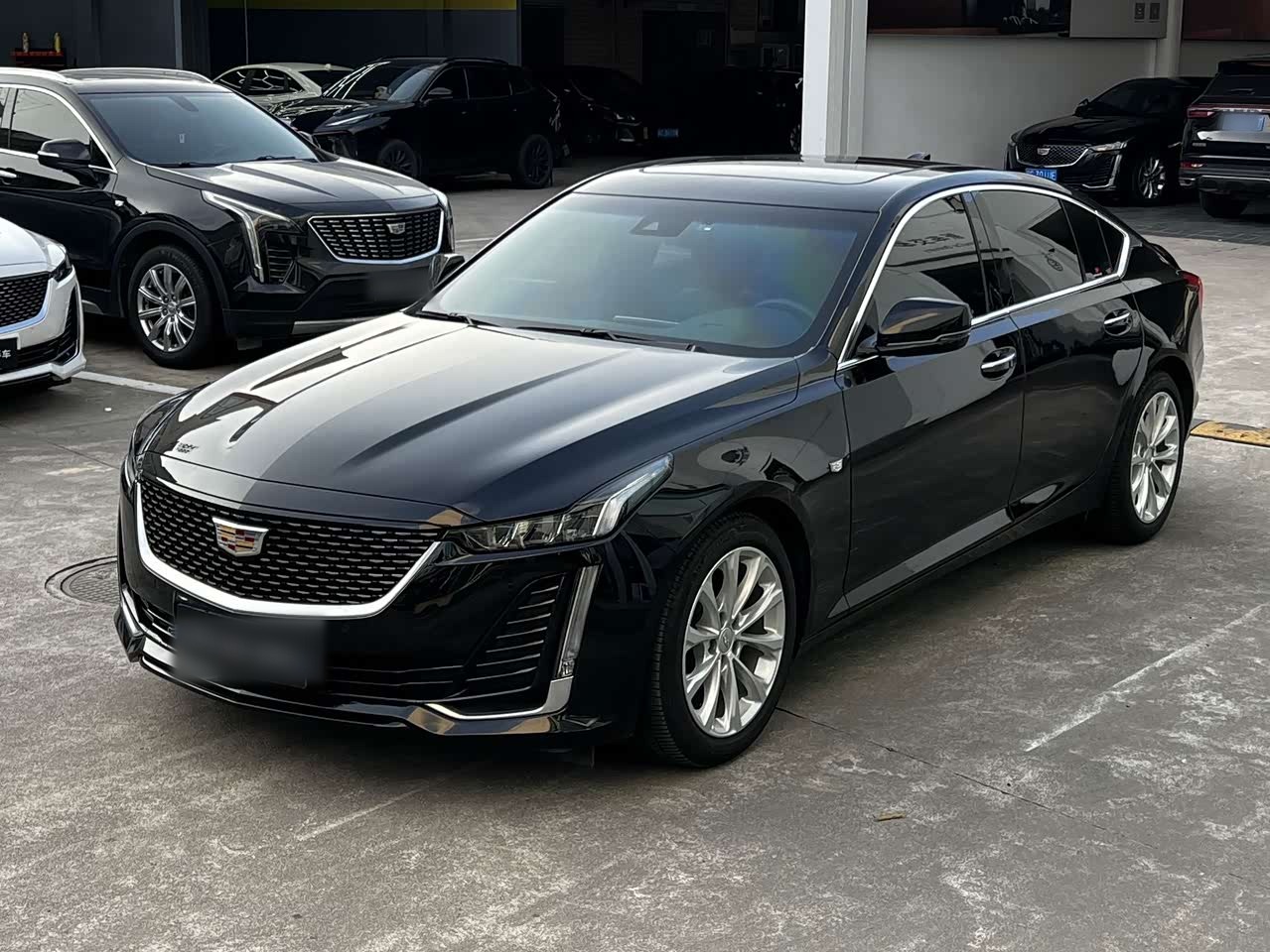 CT5 2022 28T Luxury Standard