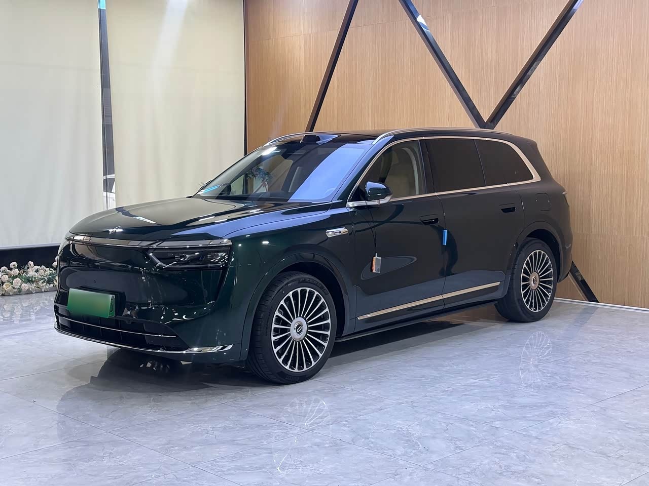 M8 2025 EREV Ultra 53.4kWh 5-Seater 192-Line LiDAR