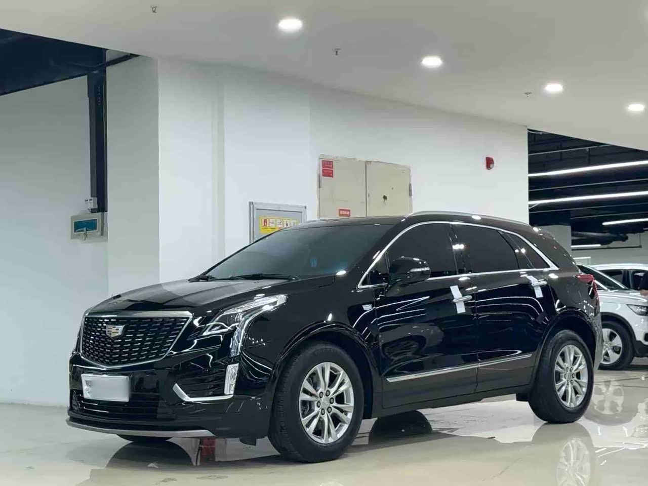 XT5 2023 2.0T RWD