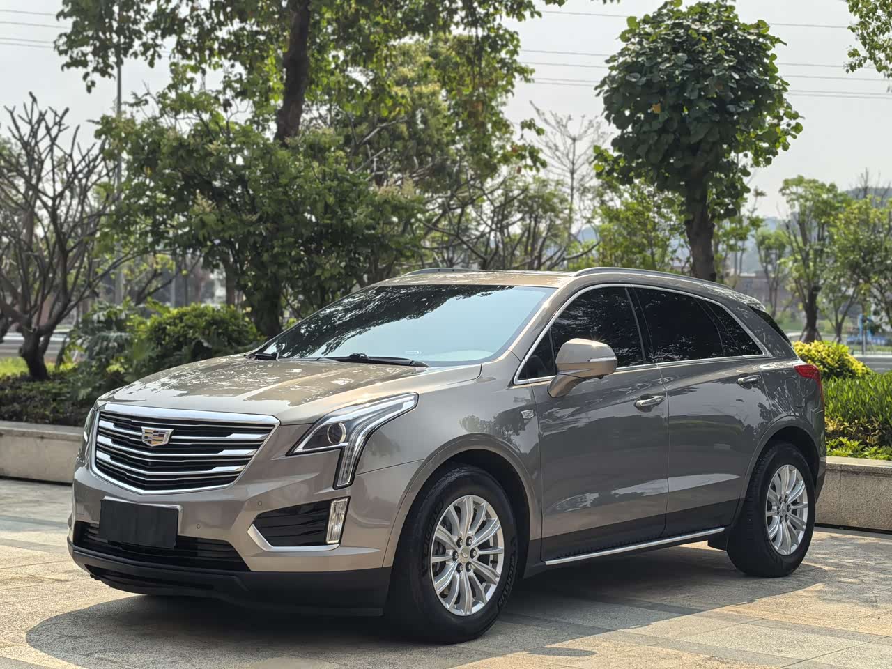 XT5 2018 28E AWD Tech