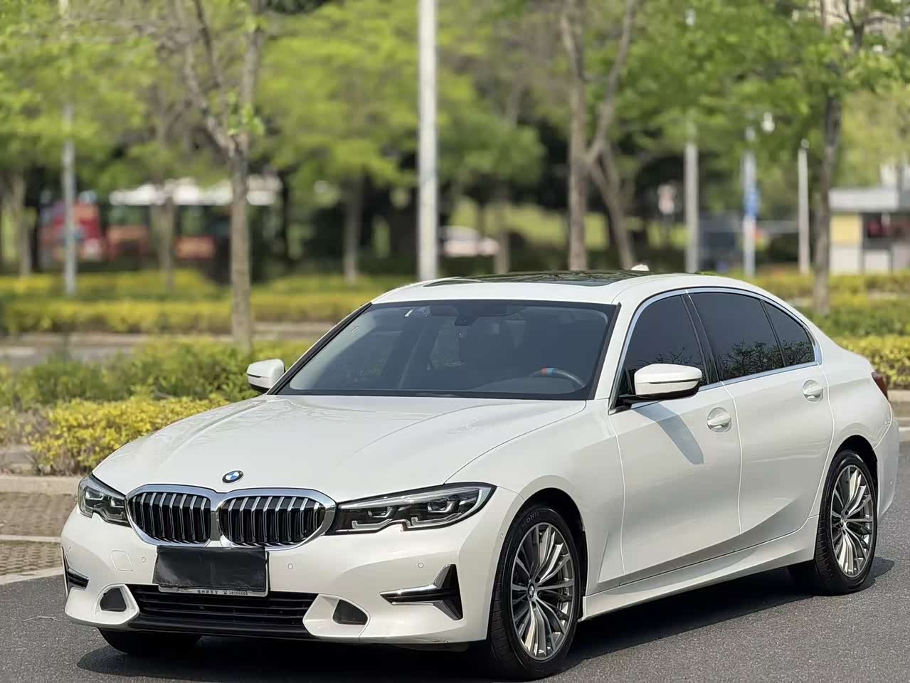BMW3 Series 2020 325Li Launch Edition