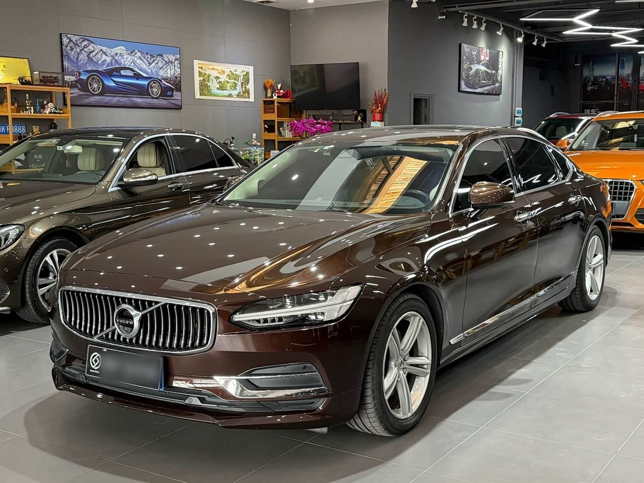 S90 2019 T4