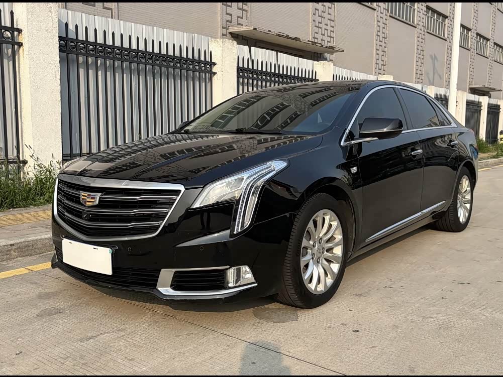 XTS 2018 28T Elite