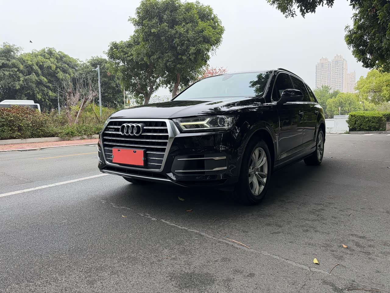 AudiQ7 2016 45 TFSI Tech
