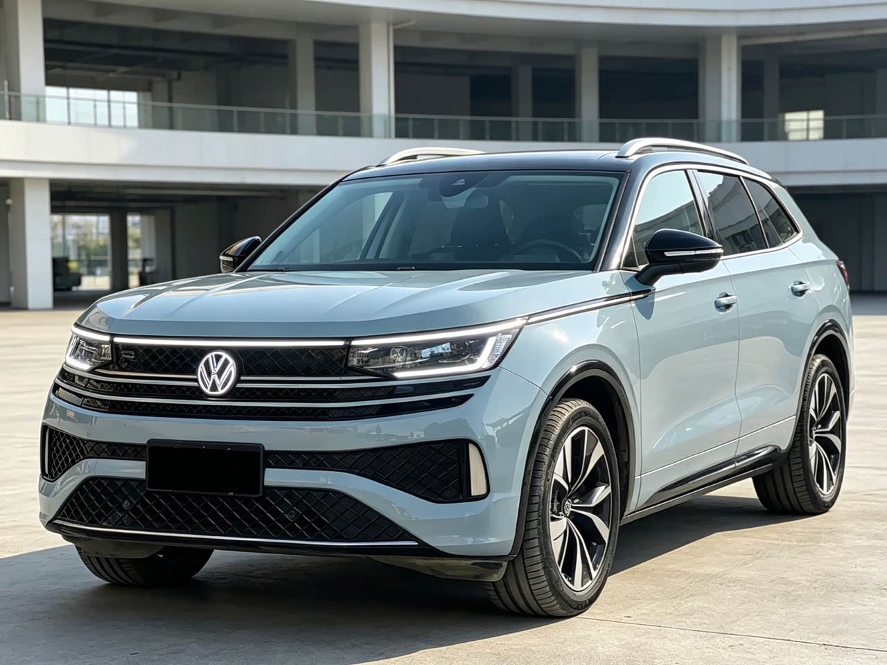 2023 380TSI AWD R-Line Launch Edition