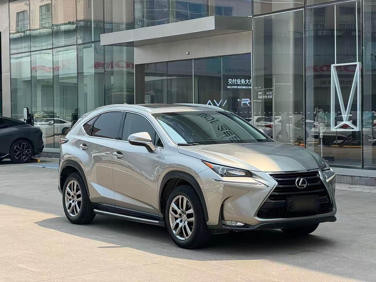 LexusNX 2015 200t
