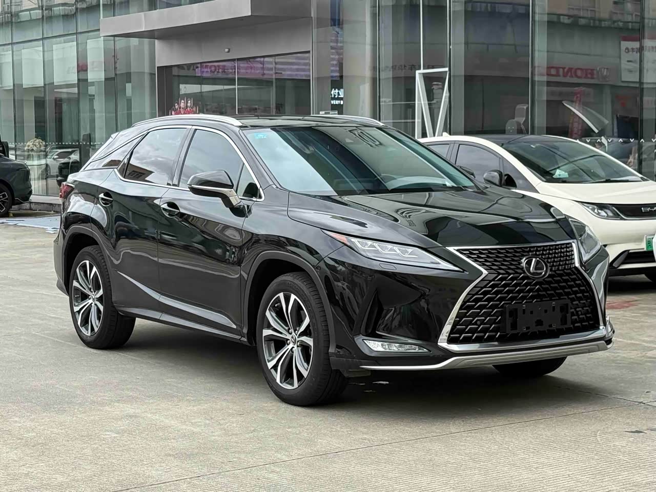 LexusRX 2020 Facelift 300 AWD Elegant
