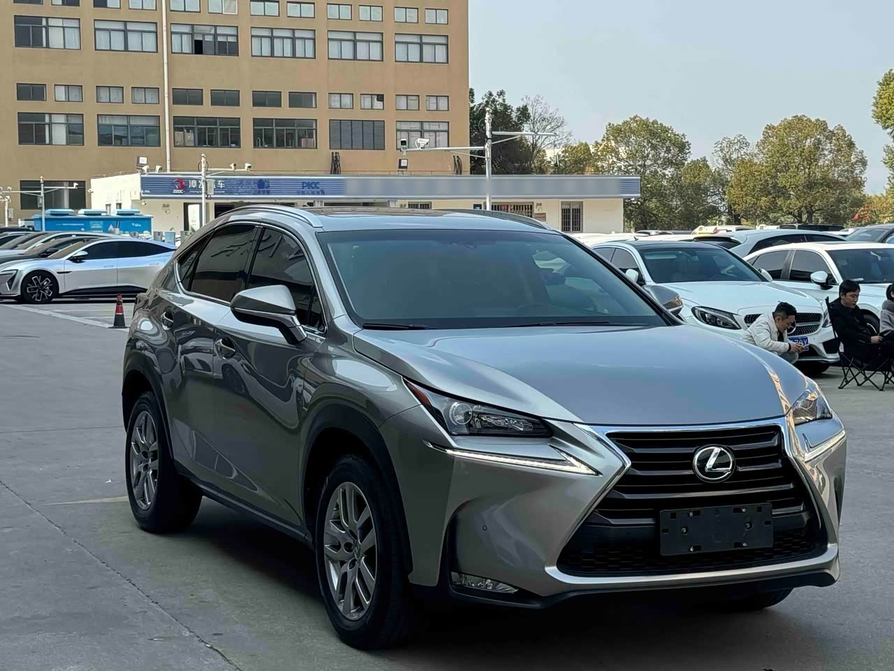 LexusNX 2015 200t