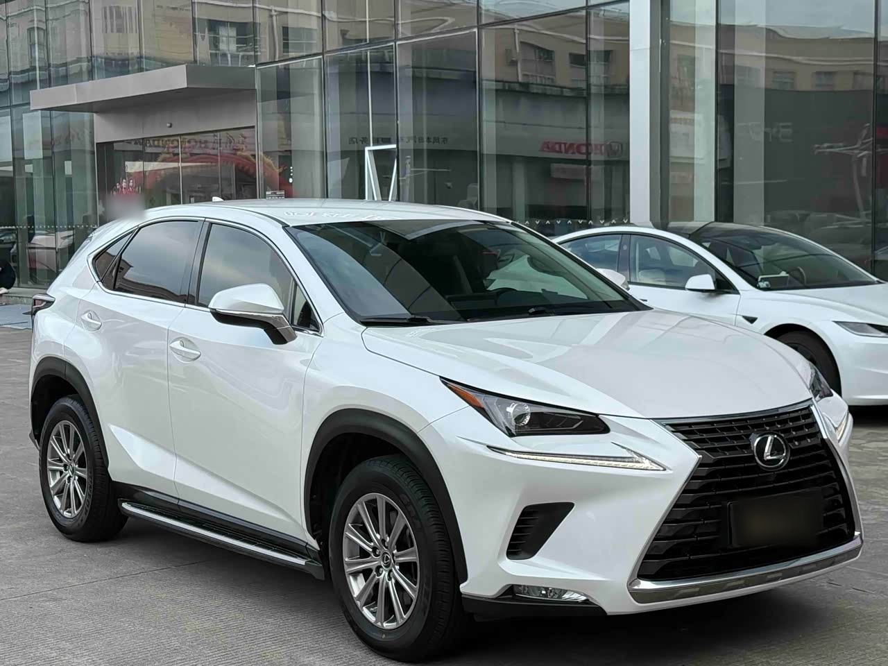 LexusNX 2020 200 FWD China VI