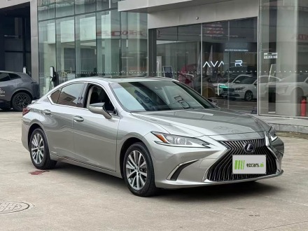 LexusES 2018 300h Excellence China V