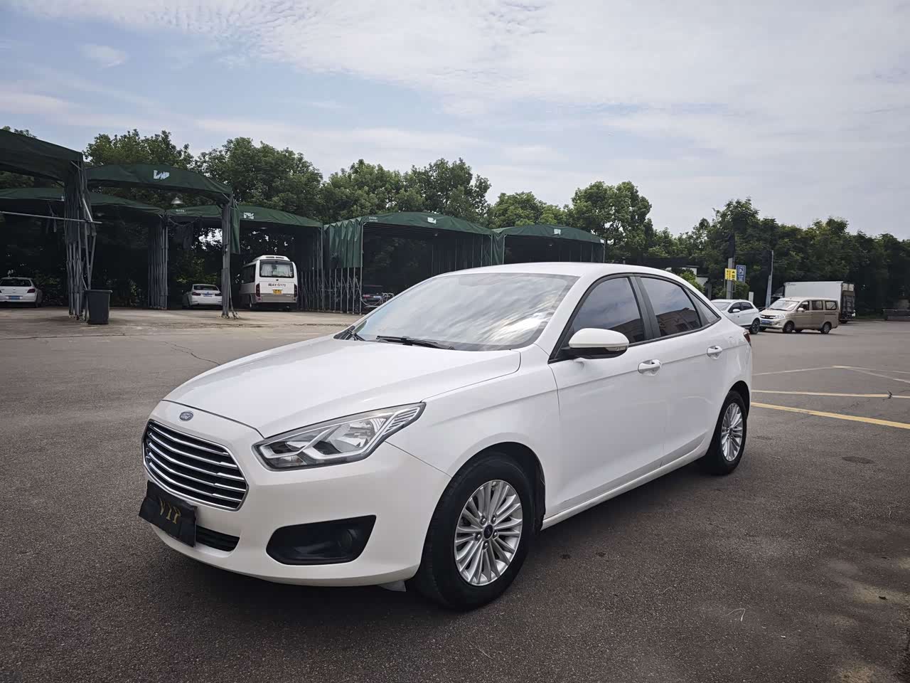 Escort 2017 Facelift 1.5L AT Comfort