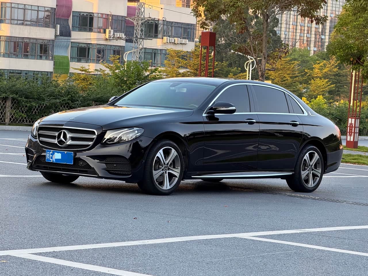 Mercedes-BenzE-Class 2018 Facelift E 200 L Sport