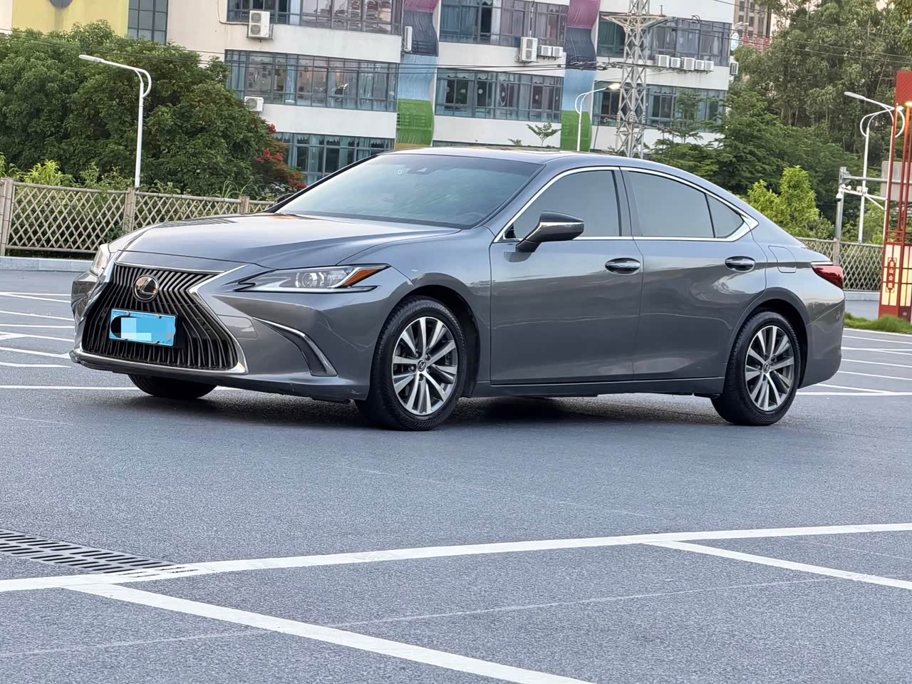 LexusES 2018 200 Excellence China V