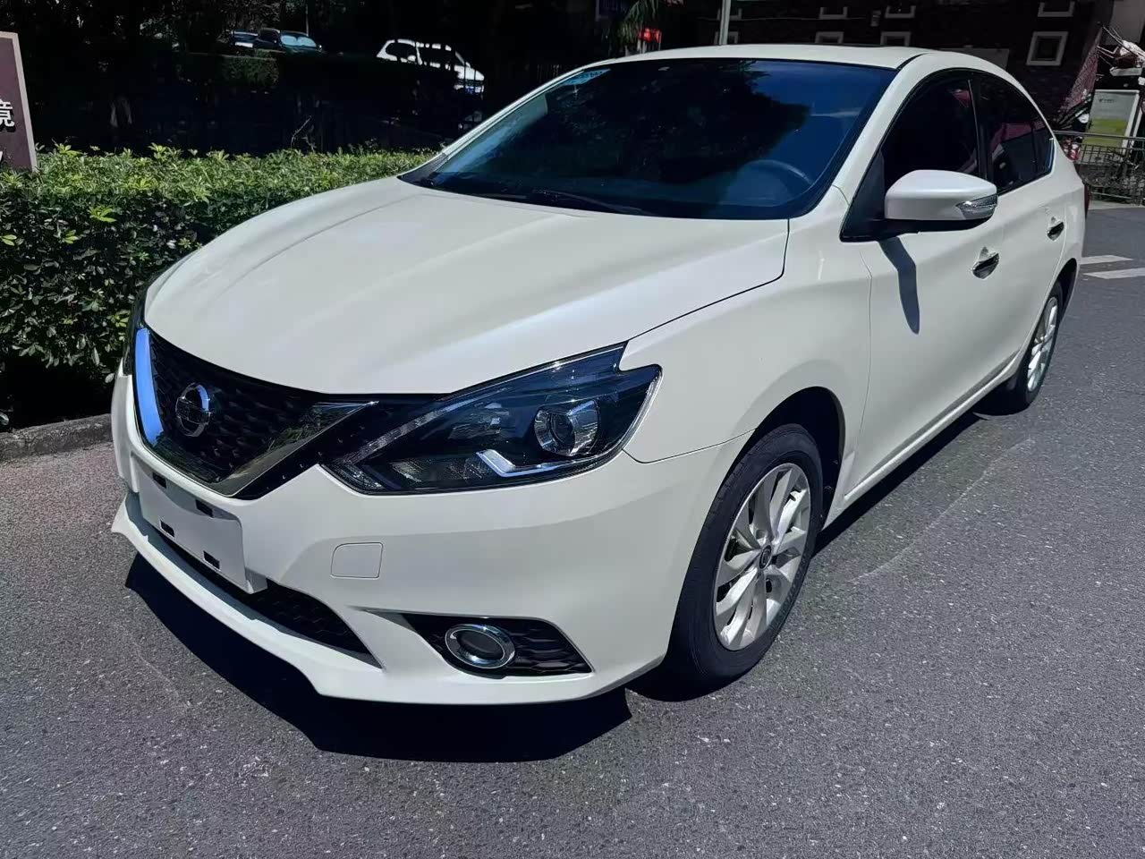 Sylphy 2019 1.6XV CVT Connected Exclusive China V