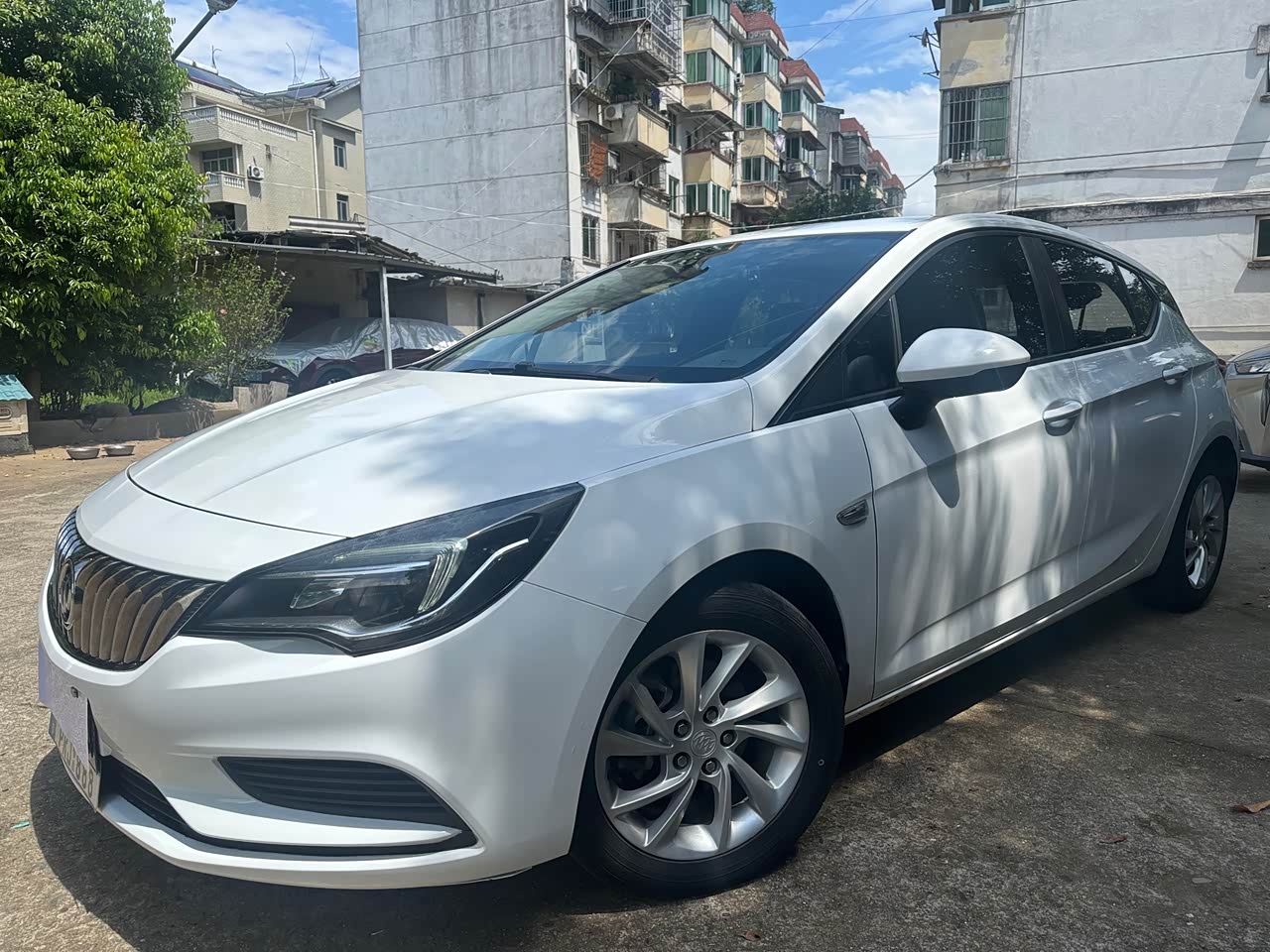 Verano 2016 Hatchback 15S AT Progressive
